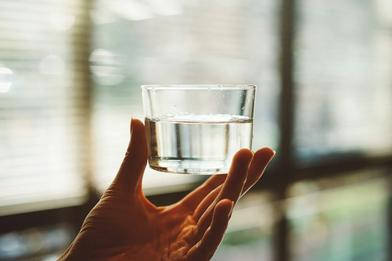 Photo of a glass which is almost full. Something if considered in terms of credit limit we should always avoid and keep the utilization low.